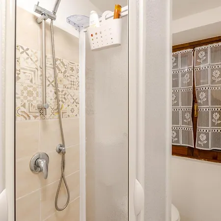 Zen Con Parcheggio Gratuito E Check In Automatico 24 Su 24 Daire